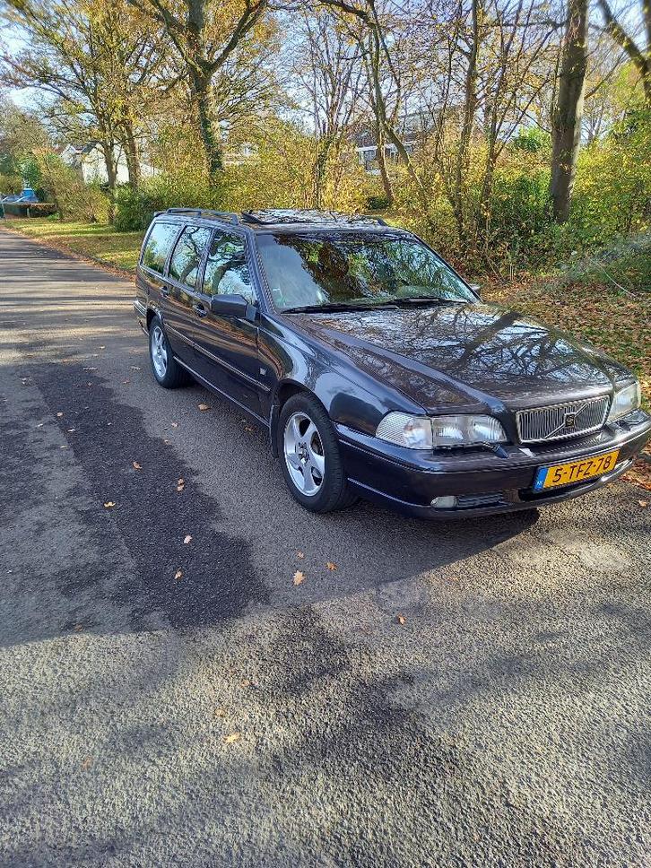 Volvo v70 1997, Auto's, Volvo, Particulier, V70, Centrale vergrendeling, Elektrische buitenspiegels, Elektrische ramen, Lederen bekleding