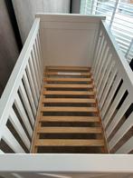 Kidsmill Savigno Babykamer - Ledikant & Commode, Kinderen en Baby's, Babywiegjes en Ledikanten, Ophalen, Zo goed als nieuw, Ledikant