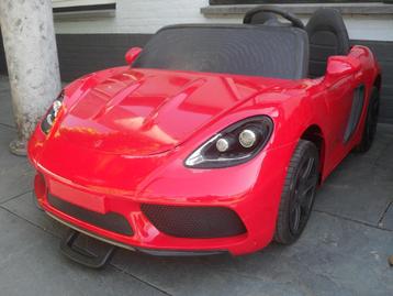 Porsche/Ferrari kinderauto beschikbaar voor biedingen