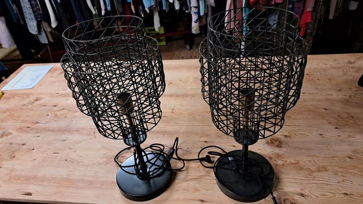 Set van 2 Draadstalen Tafellampen, Huis en Inrichting, Lampen | Vloerlampen, Zo goed als nieuw, Metaal, Ophalen