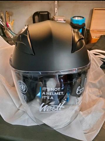 Te koop: Motorradhelm Westt  beschikbaar voor biedingen