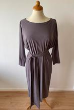 Jurk van LaDress maat M., Maat 38/40 (M), Verzenden, Zo goed als nieuw, Knielengte