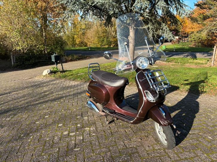 Vespa lx50 4t Touring, Fietsen en Brommers, Scooters | Vespa, Gebruikt, Vespa LX, Maximaal 25 km/u, Benzine, Ophalen