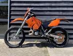 Te koop: KTM 300 EXC (2 Takt) | op Kenteken | Bouwjaar 2000, Motoren, Motoren | KTM, 300 cc, Particulier, Enduro, 12 t/m 35 kW