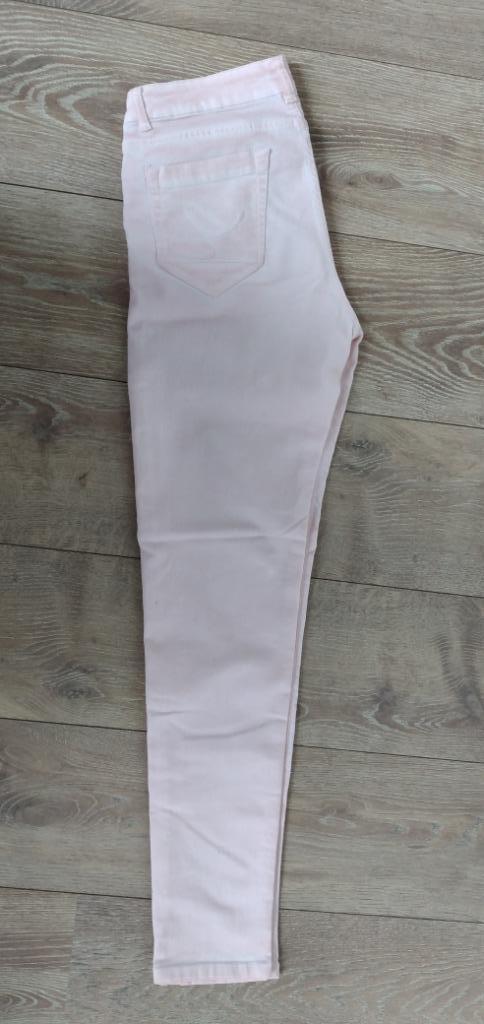 Spijkerbroeken ( dames) €10,00 per stuk, Kleding | Dames, Spijkerbroeken en Jeans, Zo goed als nieuw, W30 - W32 (confectie 38/40)