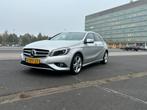 Mercedes-Benz A-Klasse A180 1.6 Blue EFF Aut7 2014 Grijs, Auto's, 65 €/maand, 4 cilinders, Leder en Stof, 122 pk