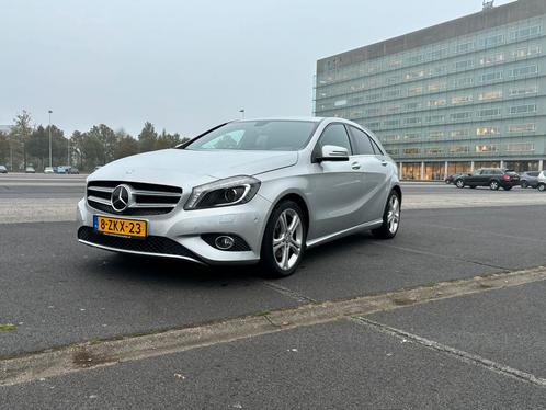 Mercedes-Benz A-Klasse A180 1.6 Blue EFF Aut7 2014 Grijs, Auto's, Mercedes-Benz, Particulier, A-Klasse, ABS, Airbags, Airconditioning