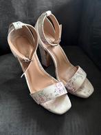Anna Field Pumps - Bloemenprint - Maat 40, Kleding | Dames, Ophalen of Verzenden, Zo goed als nieuw, Wit, Pumps