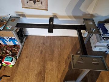 Ikea effektiv t bureau - afbeelding 2