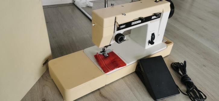 Naaimachine PFAFF 800 hobbymatic voor Dikke stoff, Hobby en Vrije tijd, Naaimachines en Toebehoren, Zo goed als nieuw, Naaimachine