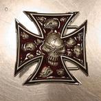 Maltese Cross & Skulls - Red Glow - Belt Buckle, Overige kleuren, BadBoyNL, Ophalen of Verzenden, BadBoyNL