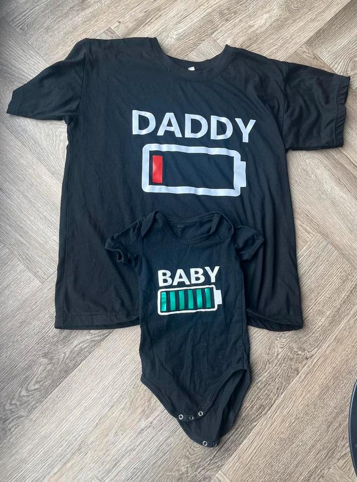 Matching set Papa (M) & Baby (6-12M) cadeau, Kinderen en Baby's, Babykleding | Maat 68, Zo goed als nieuw, Jongetje of Meisje