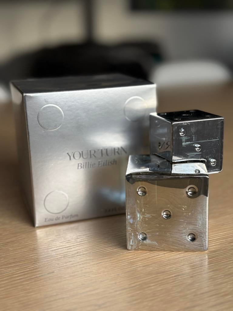 YOUR TURN Billie Eilish, Sieraden, Tassen en Uiterlijk, Uiterlijk | Parfum, Ophalen of Verzenden, Zo goed als nieuw