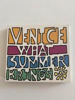 Venice Dubbel CD What Summer Brings, Cd's en Dvd's, Cd's | Rock, Ophalen of Verzenden, Zo goed als nieuw, Poprock