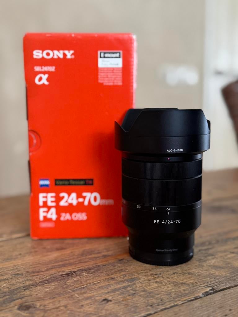 Sony FE 24-70mm F/4.0 ZA OSS ZEISS, Audio, Tv en Foto, Fotografie | Lenzen en Objectieven, Zo goed als nieuw, Standaardlens, Ophalen