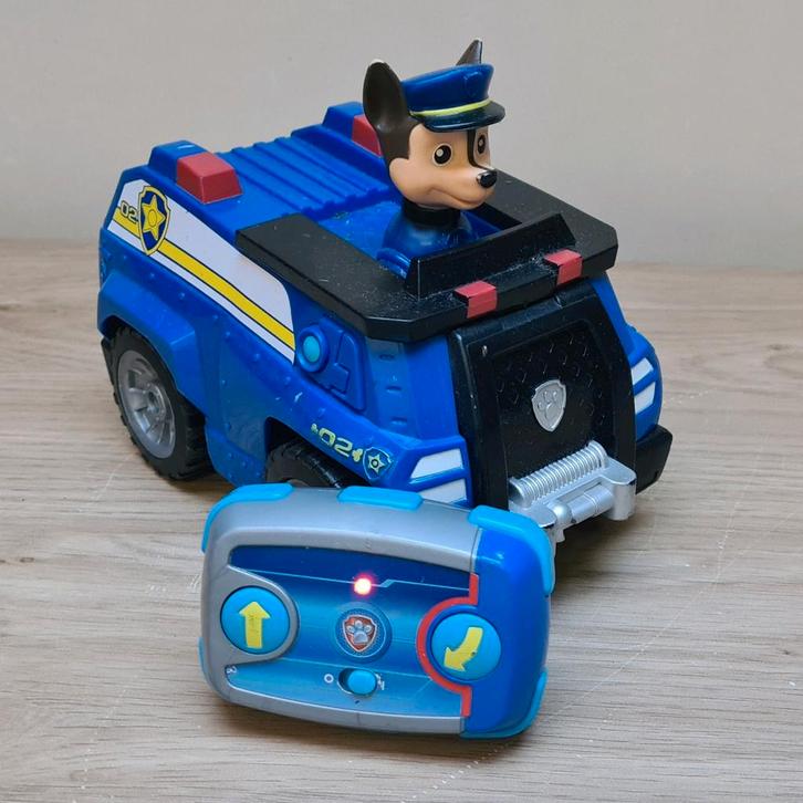 Paw Patrol Chase RC Auto, Kinderen en Baby's, Speelgoed | Buiten | Voertuigen en Loopfietsen, Zo goed als nieuw, Overige typen