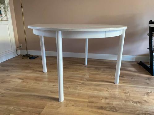 Houten ronde eettafel wit gelakt uitschuifbaar, Huis en Inrichting, Tafels | Eettafels, Gebruikt, 100 tot 150 cm, Vijf personen of meer