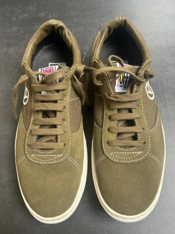 Sneaker dames Vans beschikbaar voor biedingen