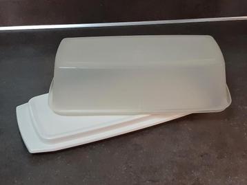 Tupperware vintage cake doos wit beschikbaar voor biedingen