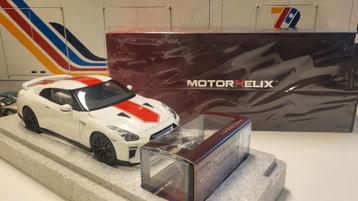 Motorhelix Nissan GT-R R35 50th Anniversary White beschikbaar voor biedingen