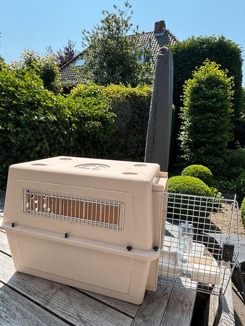 Vari Kennel maat Medium, Dieren en Toebehoren, Transportboxen, Zo goed als nieuw, Ophalen