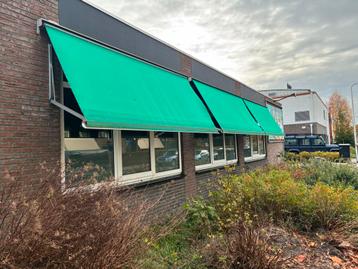 Elektrische zonnescherm beschikbaar voor biedingen