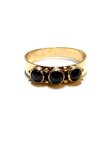14k gouden ring met granaatsteen beschikbaar voor biedingen
