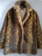 Mooie fluffy dames jas mt L/XL, Ophalen of Verzenden