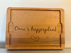 Oma's Hapjesplank - Houten Serveerplank, Huis en Inrichting, Keuken | Keukenbenodigdheden, Ophalen of Verzenden, Nieuw