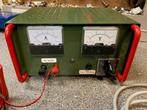 Acculader 12V - 5A accu lader met volt meter, Auto diversen, Autogereedschap, Ophalen, Zo goed als nieuw