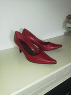 Pumps (mooie damesschoenen), Ophalen of Verzenden, Zo goed als nieuw, Pumps, Rood