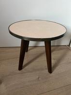 Retro jaren 50 bijzettafel salontafel tafel plantentafel, Huis en Inrichting, Krukjes, Ophalen of Verzenden, Zo goed als nieuw