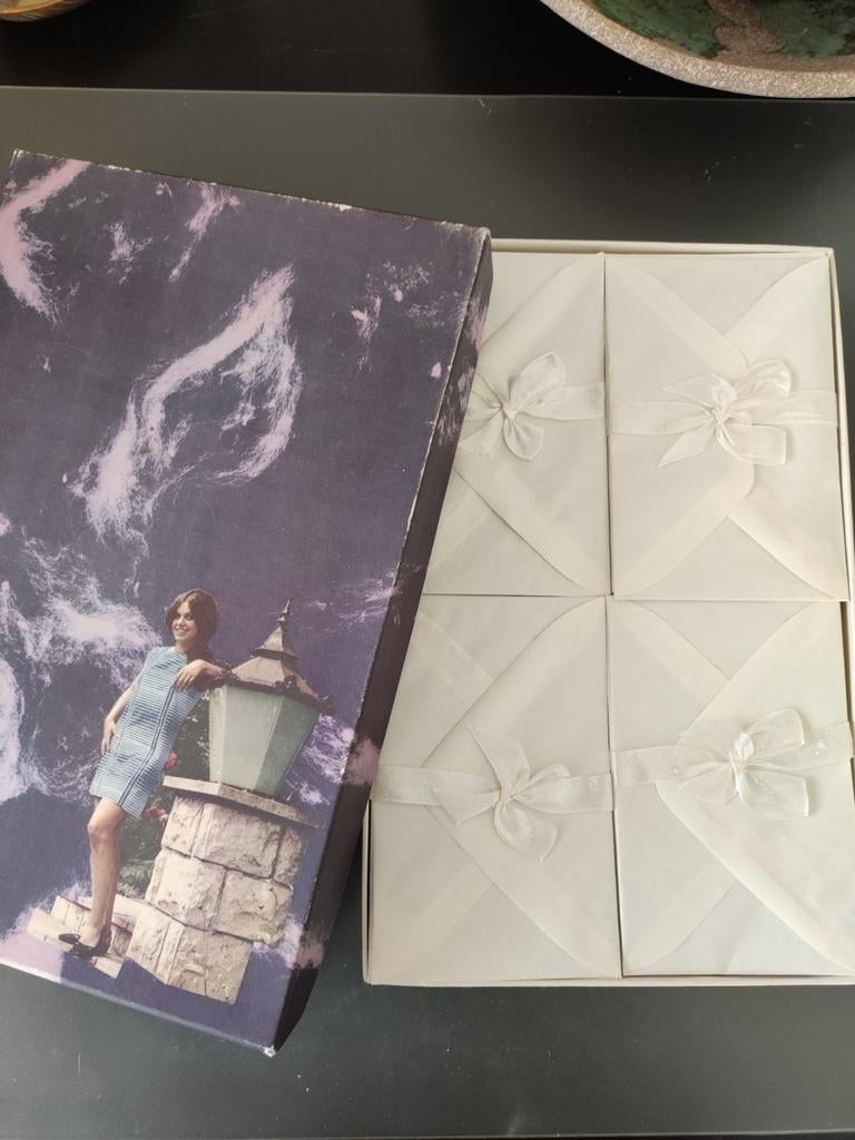 Vintage briefpapier set met enveloppen, Ophalen of Verzenden