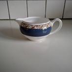 Wedgwood  melkkannetje  rococo, Huis en Inrichting, Keuken | Servies, Overige typen, Ophalen of Verzenden, Zo goed als nieuw, Wedgwood