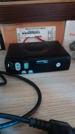 Motorola vhf CM340, Telecommunicatie, Zenders en Ontvangers, Verzenden, Zo goed als nieuw, Zender en Ontvanger