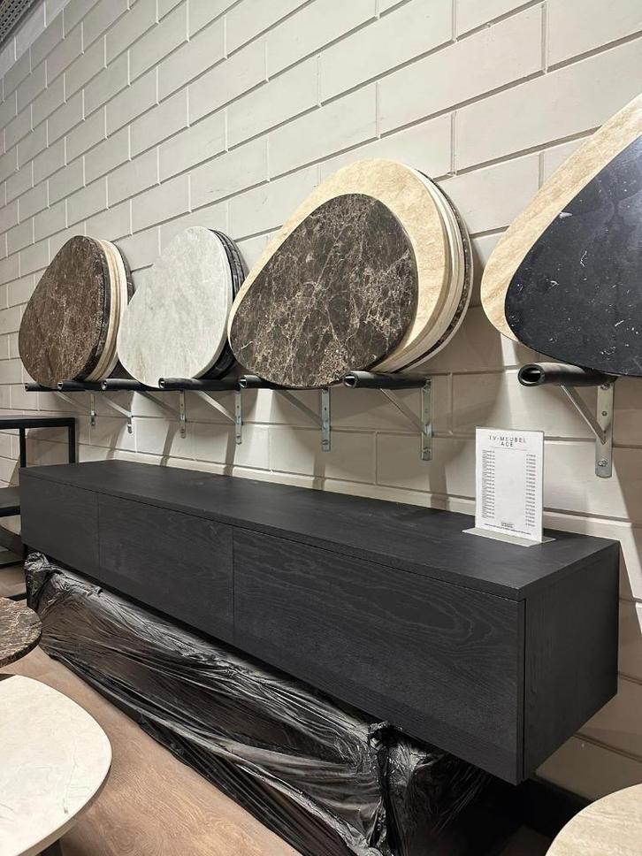 TV-meubel 210x40x30 (lxdxh) - showroommodel MOET WEG, Huis en Inrichting, Kasten | Televisiemeubels, Nieuw, Minder dan 100 cm