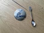 ZELDZAAM EMPO TANK EMBLEEM IZGST EN EMPO THEE LEPELTJE, Ophalen of Verzenden, Zo goed als nieuw, Tank, Overige merken