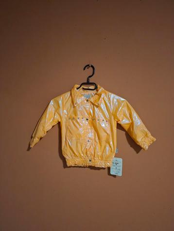 Koraal kleurige meisjes jas maat 98 beschikbaar voor biedingen