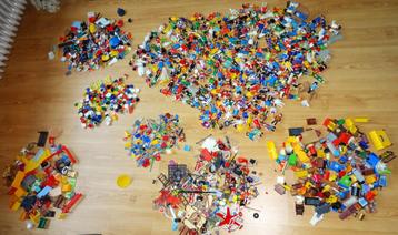 Playmobil, héél veel poppetjes, ruim 300 stuks