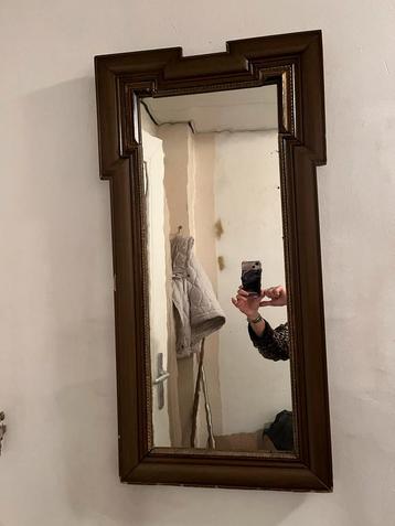 Antieke Spiegel met Houten Frame beschikbaar voor biedingen