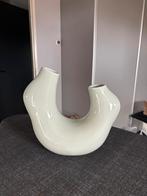 Vaas Urban Nature Culture, Huis en Inrichting, Woonaccessoires | Vazen, Ophalen, Aardewerk of Porselein, Zo goed als nieuw, Minder dan 50 cm