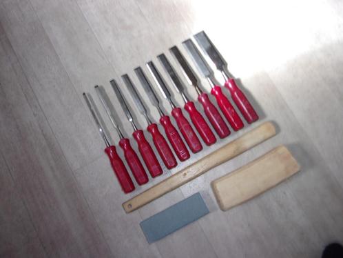 Oude(Nooitgedagt Top Beitels)Jaren80 Bergstaal uit zweden !!, Antiek en Kunst, Antiek | Gereedschap en Instrumenten, Verzenden
