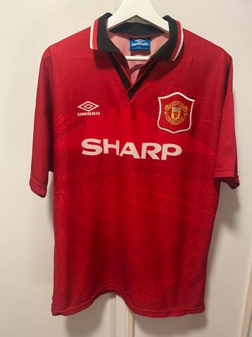 Vintage voetbalshirt voetbal shirt Manchester United 94-96 L beschikbaar voor biedingen