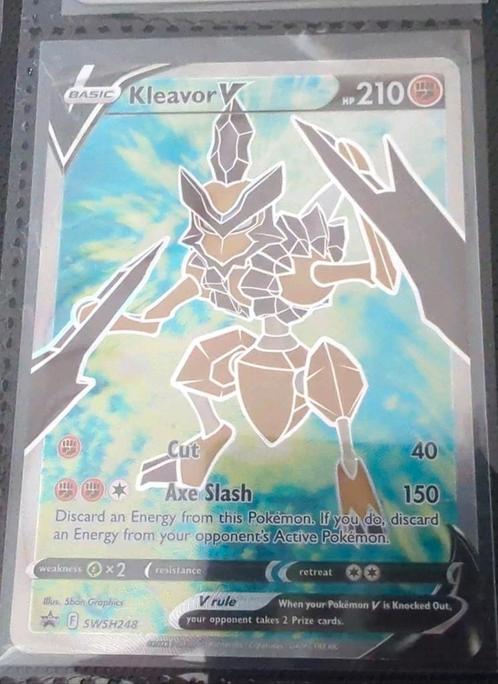 Kleavor V, Hobby en Vrije tijd, Verzamelkaartspellen | Pokémon, Zo goed als nieuw, Losse kaart, Ophalen of Verzenden