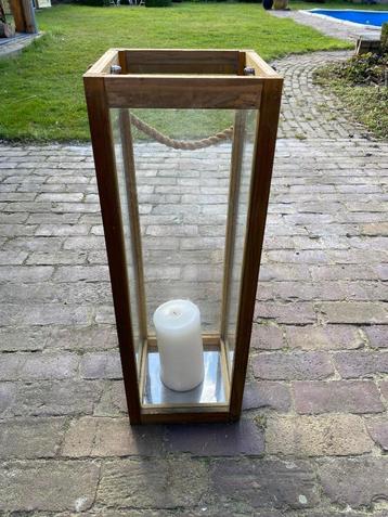 Windlicht hout beschikbaar voor biedingen