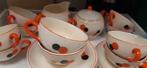 Vintage HARLEKIJN Servies - Zwart/Oranje Stippen, Antiek en Kunst, Antiek | Servies compleet, Ophalen