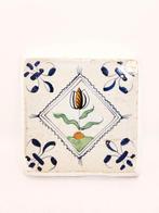 Antieke Hollandse tegel, 17e eeuw, tulpmotief, Antiek en Kunst, Antiek | Wandborden en Tegels, Verzenden