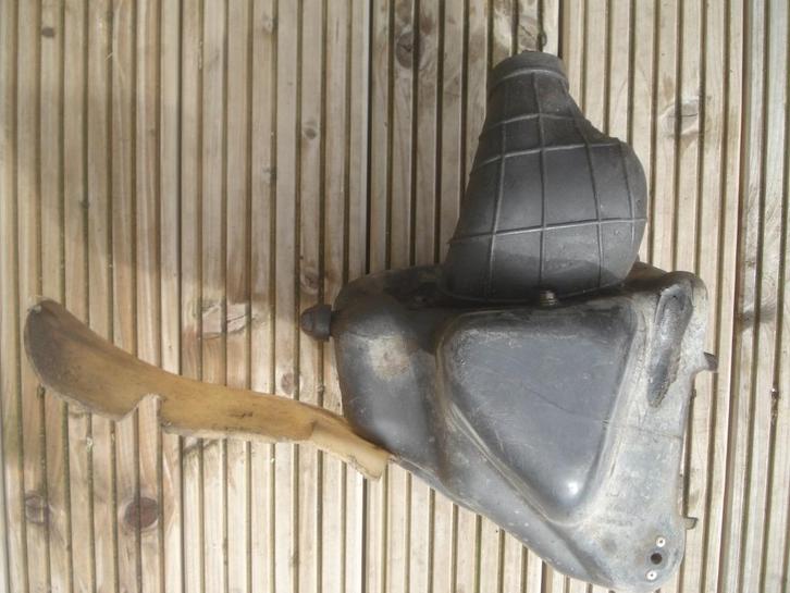 Crossmotor Luchtfilter bak Oldtimer Honda Yamaha suzuki Ktm, Motoren, Onderdelen | Oldtimers, Gebruikt, Ophalen of Verzenden