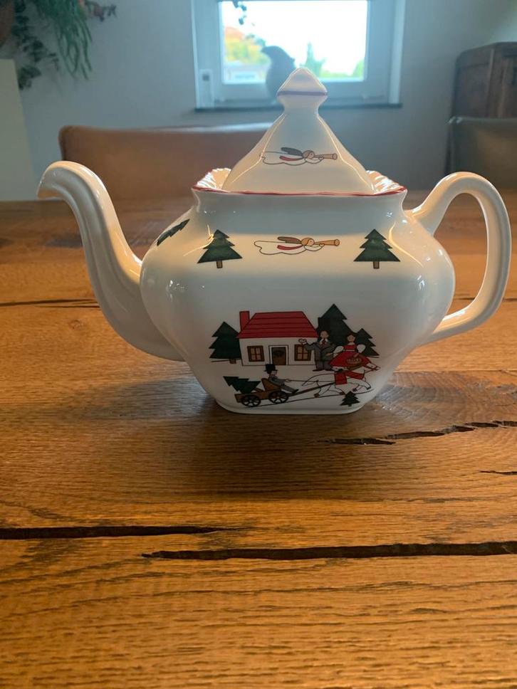 Theepot suikerpot en melkkannetje Mason,s Christmas Village, Antiek en Kunst, Antiek | Servies los, Ophalen of Verzenden