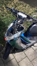 PUEGEOT KISBEE 50CC BLOK, Fietsen en Brommers, Scooters | Peugeot, Ophalen, Overige modellen, Maximaal 45 km/u, Zo goed als nieuw